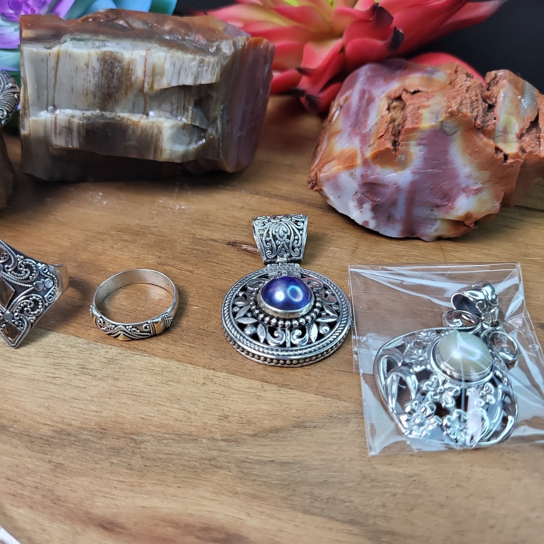 TheRealKayKayD - 28 Sterling Silver Items