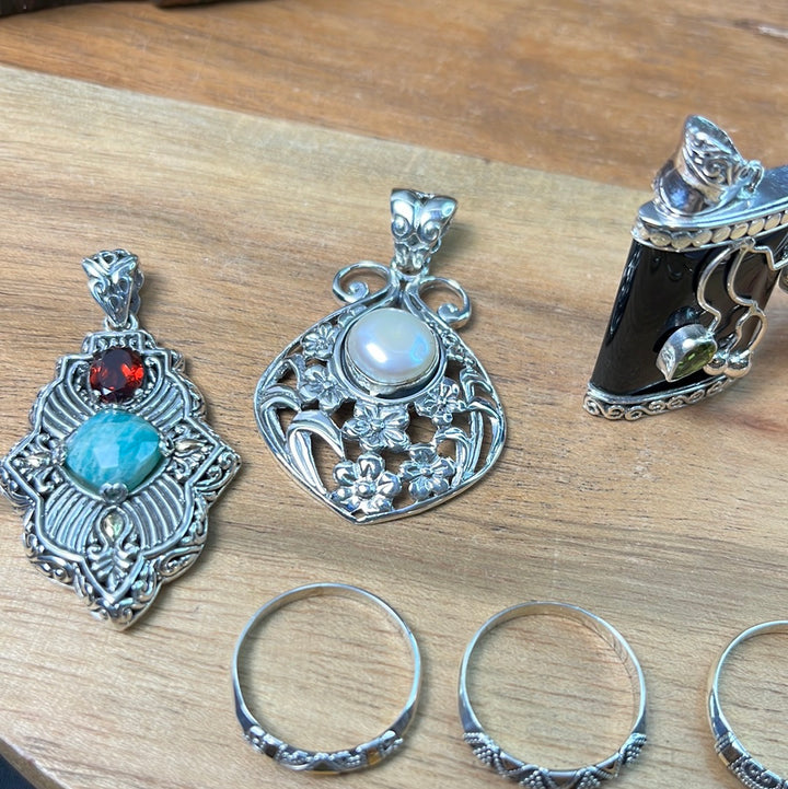 Maria Arana - 11 Sterling Silver Items