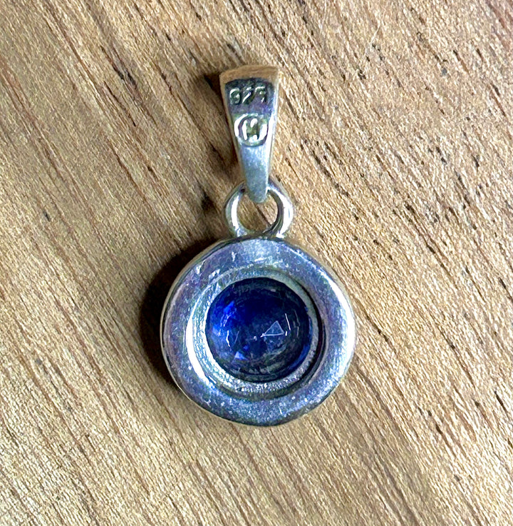 Kyanite 925 Sterling Silver Pendant