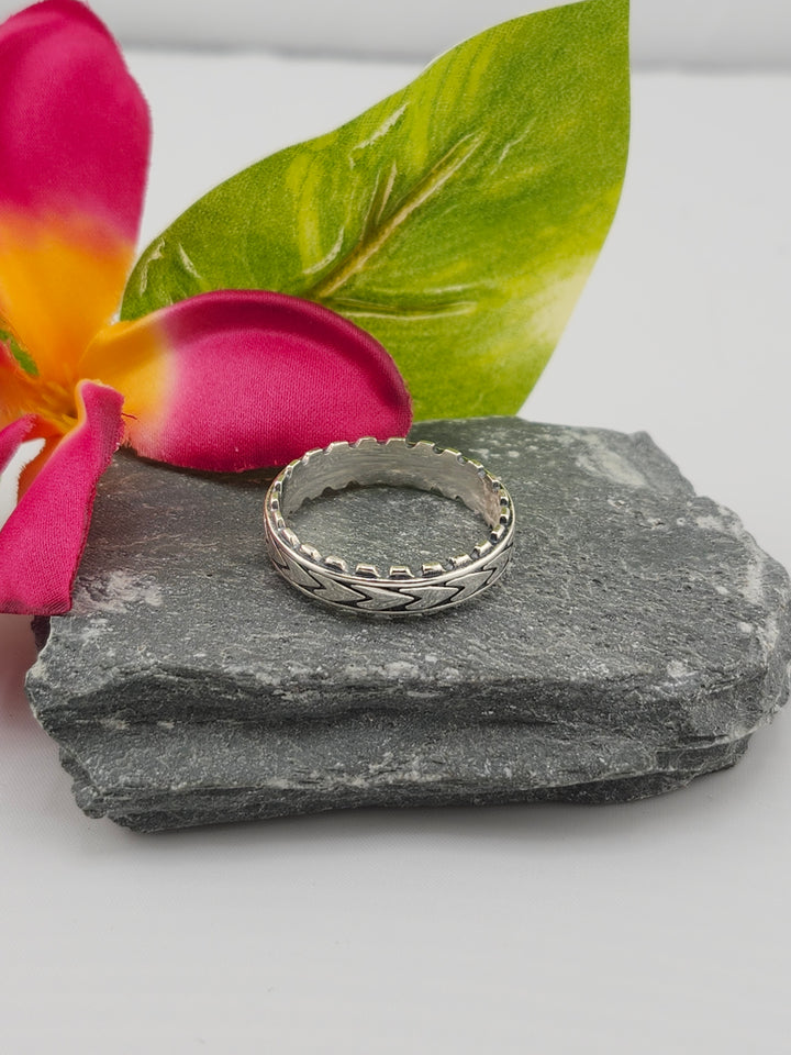 Silver "Saw Tooth" Ring