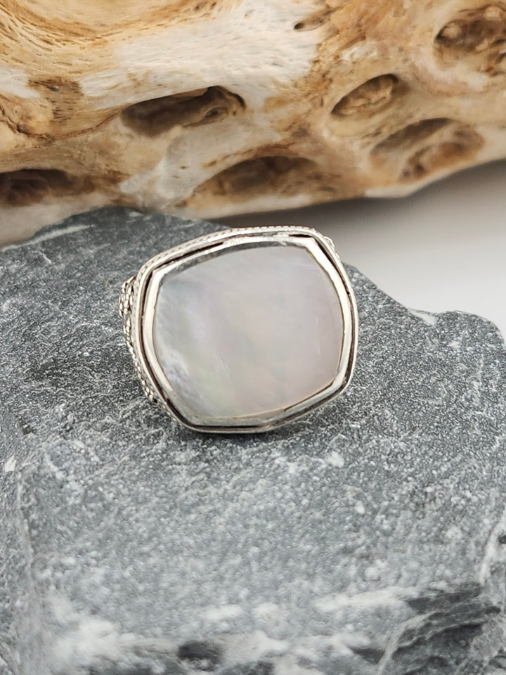 Mother of Pearl Signet Ring