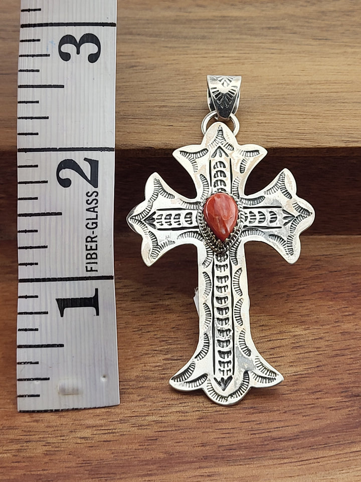 925 Sterling Silver Spiny Oyster Cross Pendant