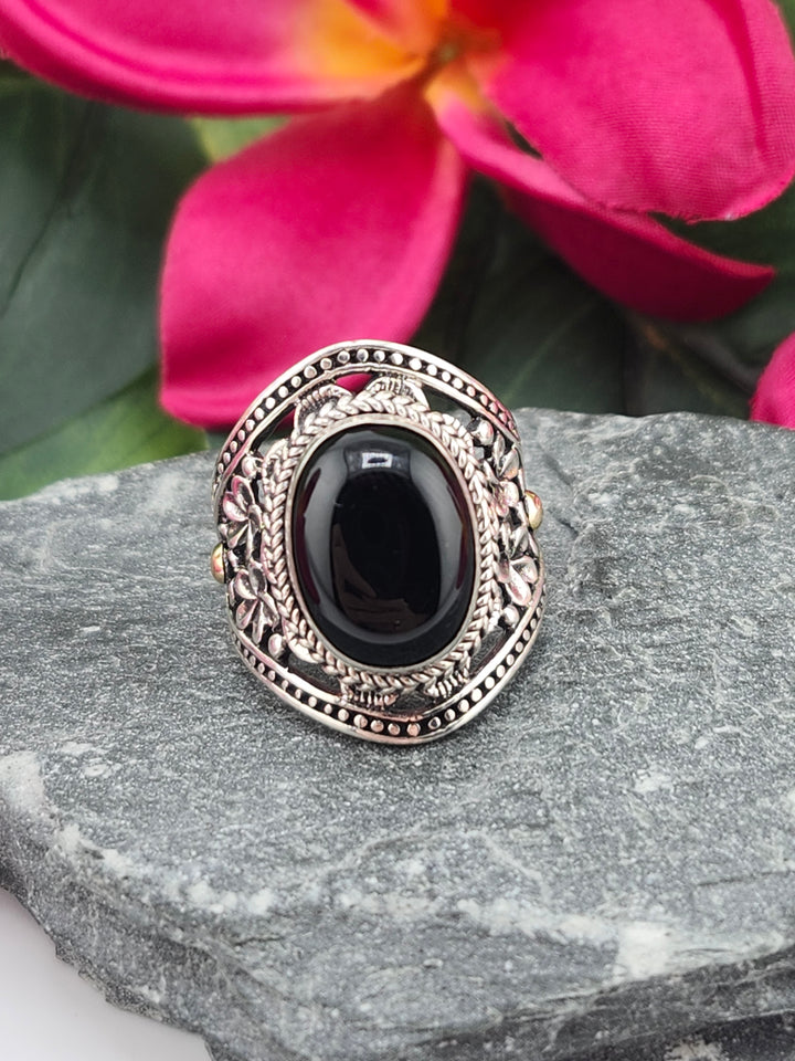 Black Onyx & 18k Gold accented Floral Ring