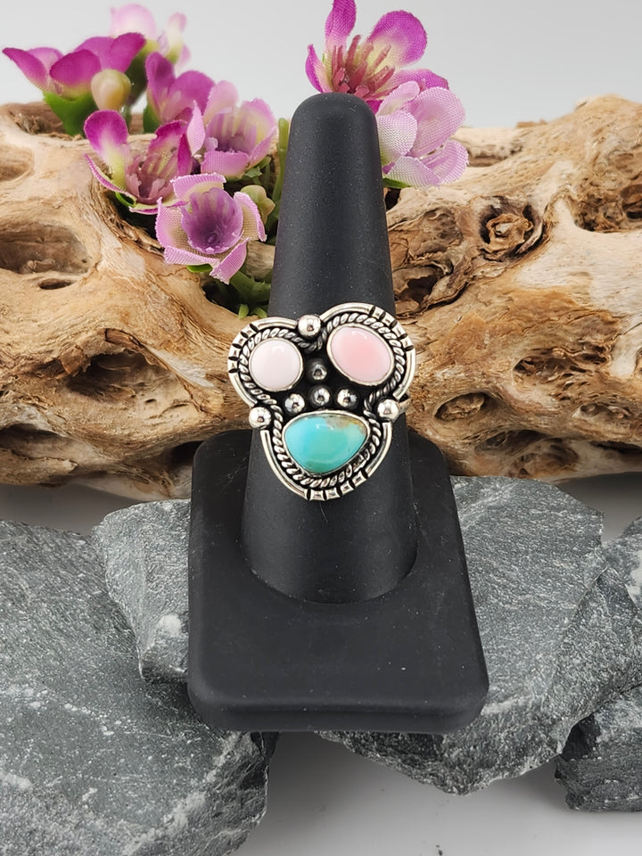 Southwest Queen Conch and Turquoise Ring Size 9.5