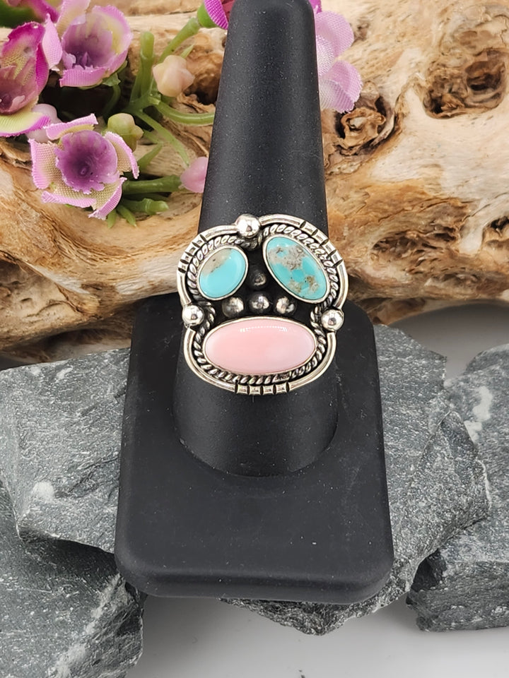 Southwest Queen Conch and Turquoise Ring Size 10 1/4