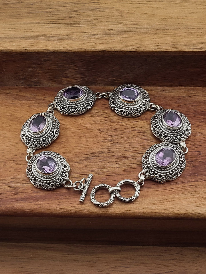 925 Sterling Silver 7'-8' Bali Bracelet w/ Natural Amethyst