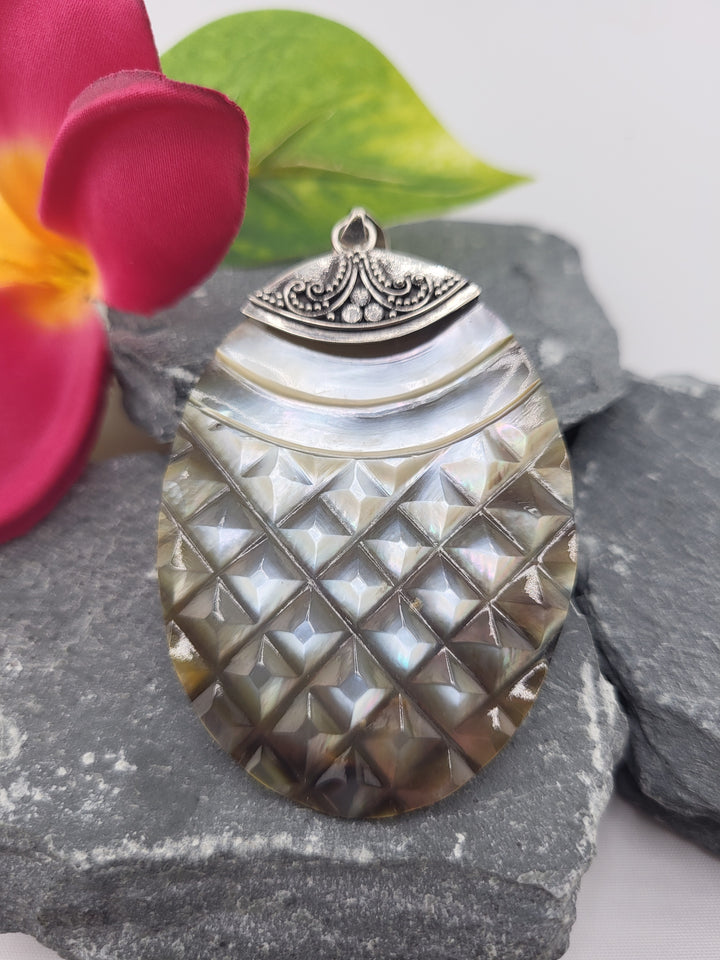 Bali Mother of Pearl Pendant